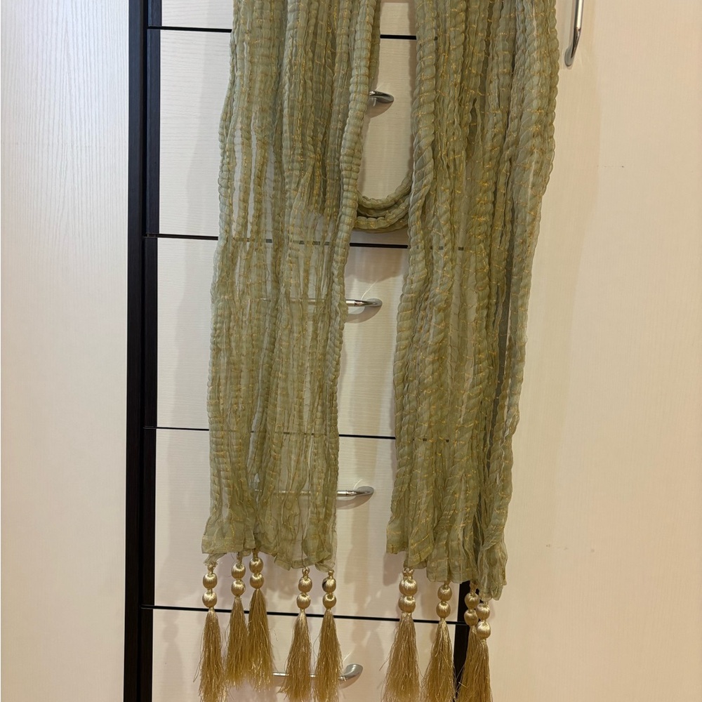 Elegant Olive Green Scarf with Tassels